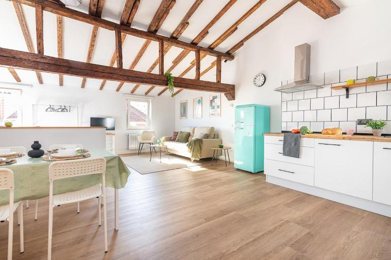 el atico del rio de la pila - B&B Santander
