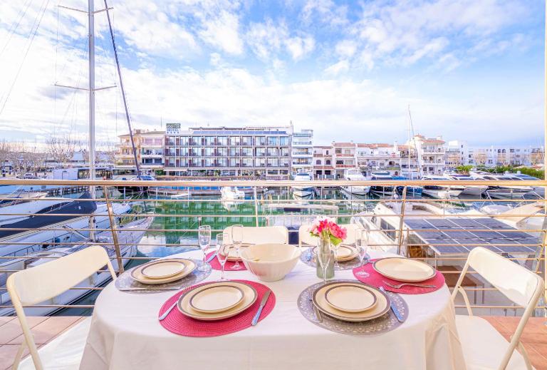 Apart-rent Apartment Port Salins 0163 - Ferienwohnung Empuriabrava