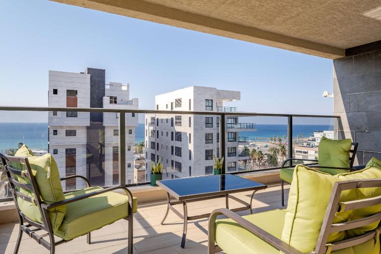 Nahariya SEA VIEW - Balfour city center - B&B Nahariya