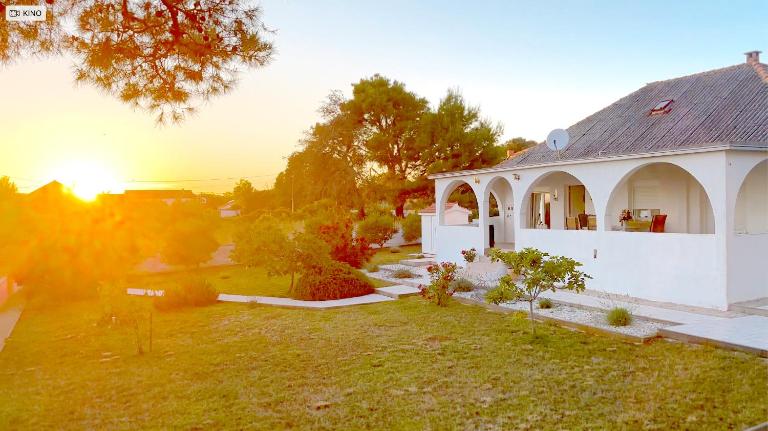Basic Apartments - Ferienhaus Basic Croatia Vir Island - B&B Vir