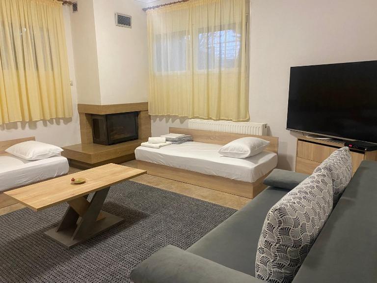 Kalfas Apartment 2 - B&B Néa Michanióna