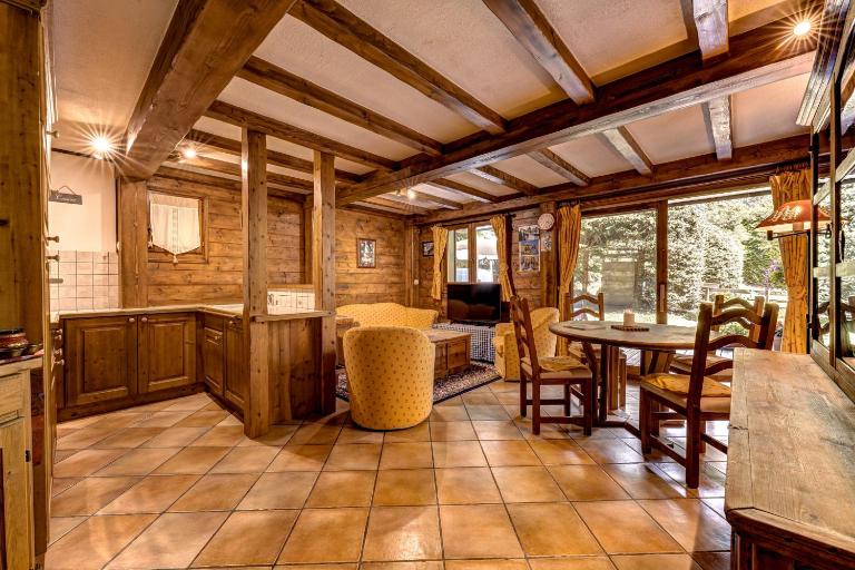 Jardin du Parc Mont Blanc- Alpine Style apartment in the Heart of Chamonix - Bed and Breakfast Chamonix