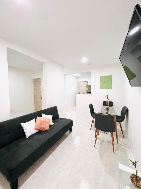 Cozy Beachside 3BR Apartment near the Walled City - Chambres d'hôtes Carthagène