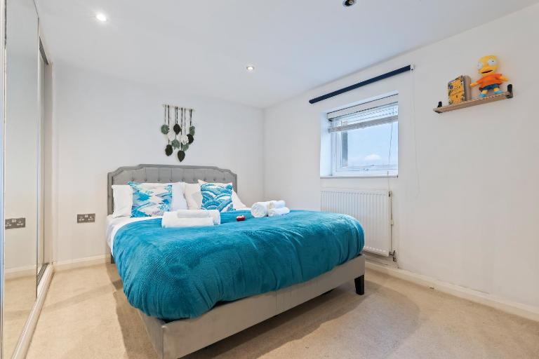 Cosy 1 BED w LOFT Sleeps 6 Close To Stations - B&B Londra