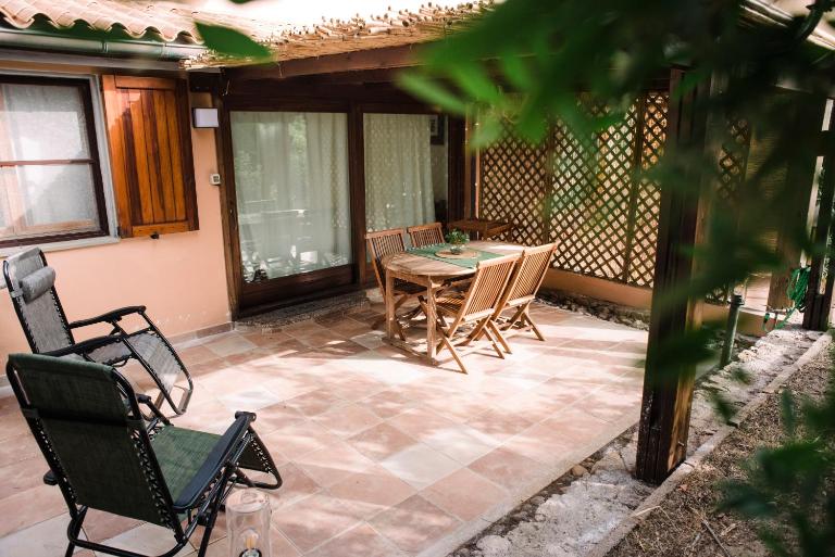 Villetta schiera, 150m dal mare - B&B Badesi