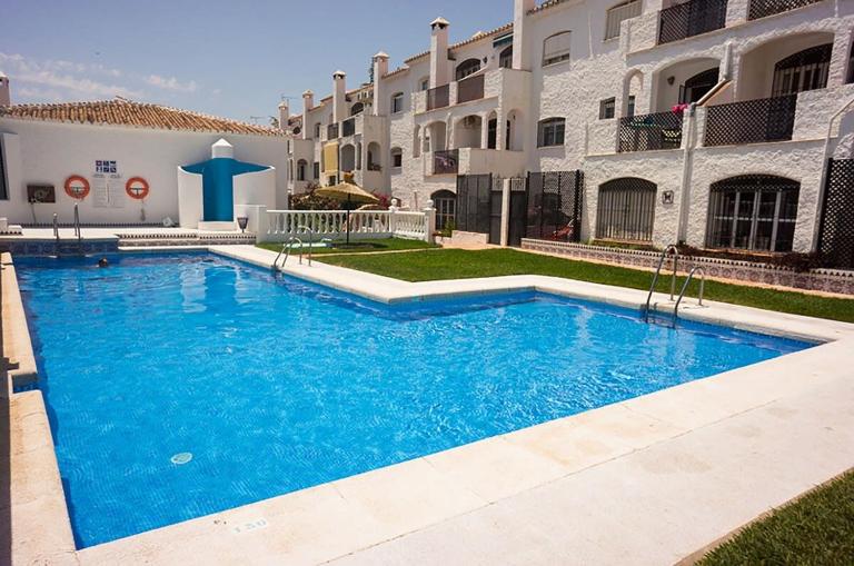 Verano Azul 44 - Chambres d'hôtes Nerja