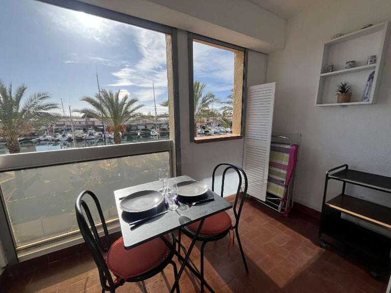 Appartement Studio- Vue Port - Cap d'Agde CT040-020 - B&B Le Cap d'Agde