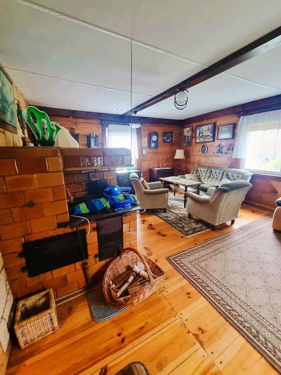Chałupki Jastrzębiec - Domek na Pograniczu Podkarpacia i Lubelszczyzny - B&B Jastrzębiec