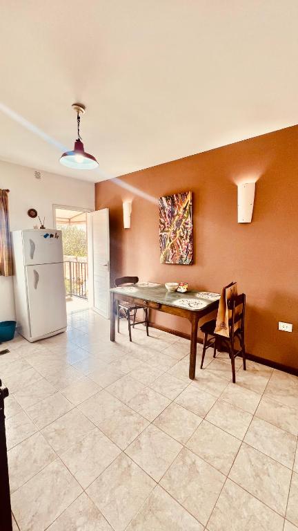 Departamentos Borgogno - Ferienwohnung Jesús María