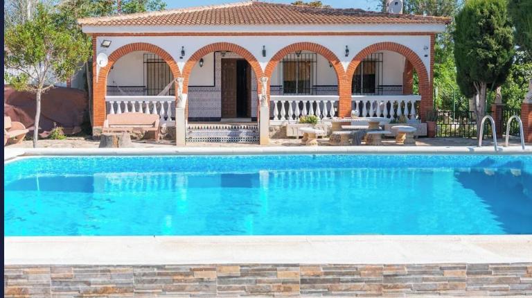 VILLA CUQUI - B&B Antequera