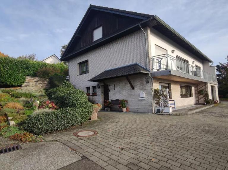 Ferienwohnung Rotha - Chambres d'hôtes Beltheim