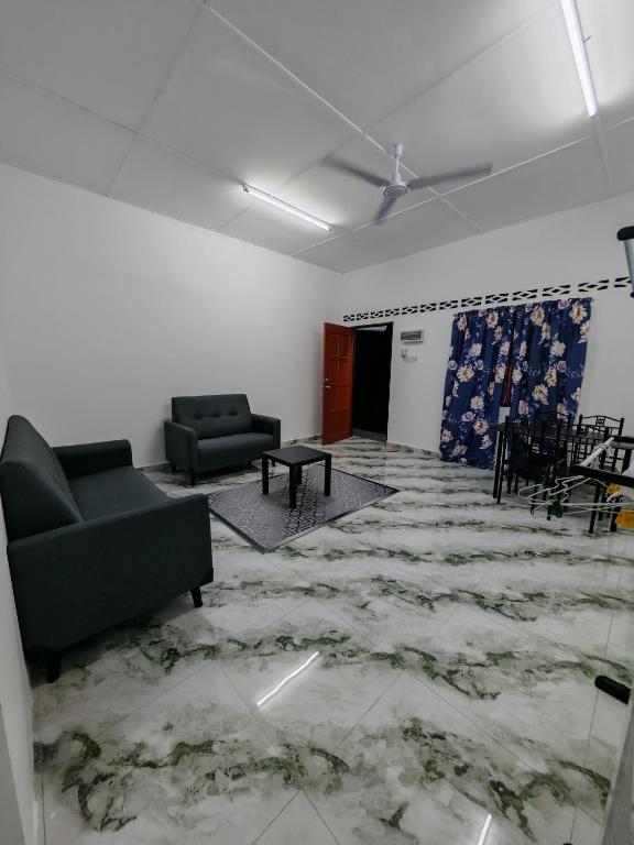 HOMESTAY DATUL BANTING #5, 1bilik 4-6org, Near Jenjarom, HargaB40, Mvslim shj, #NO TOWEL - B&B Banting