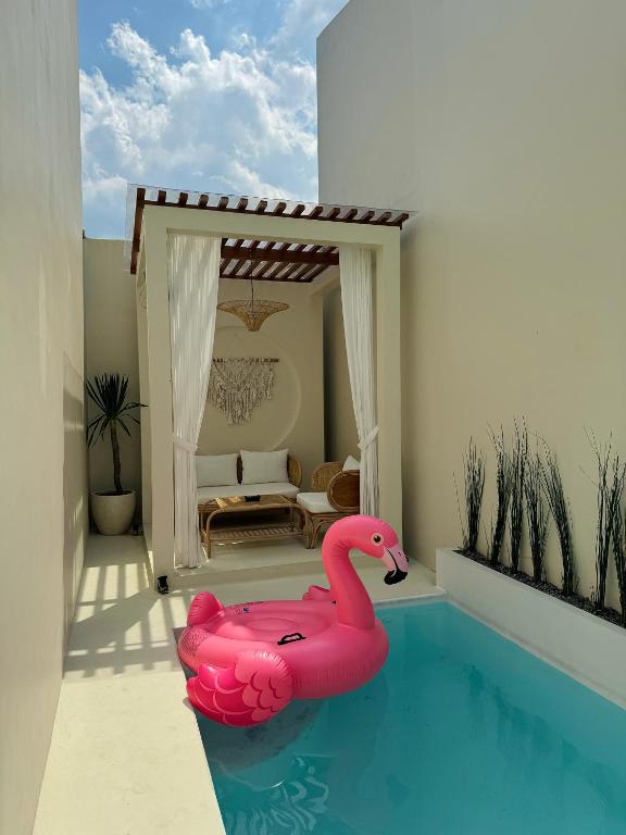 Mahika Jogja Villas With Private Pool - B&B Yogyakarta