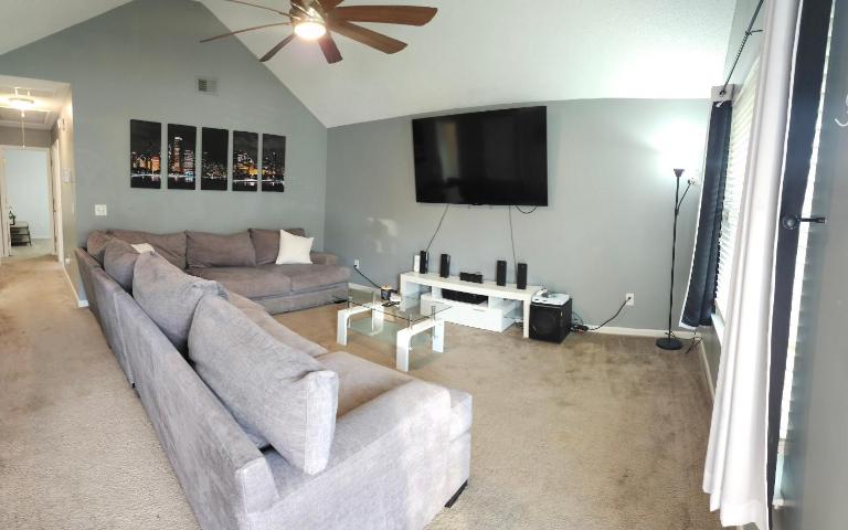 Right Fit 3BD 2BTH - B&B Columbia