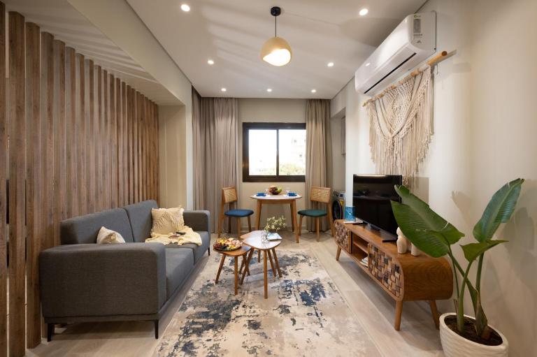 Cozy vibes, modern living by Spacey # 39 - Studio in Maadi - Chambres d'hôtes Le Caire
