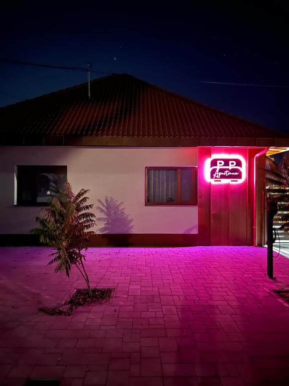 PP Apartman - B&B Kiskunhalas
