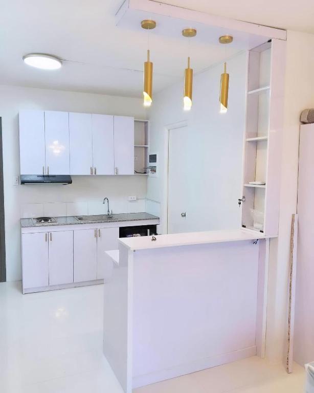 Stylish Condominium in Puerto Princesa near PPS Airport - B&B Puerto Princesa
