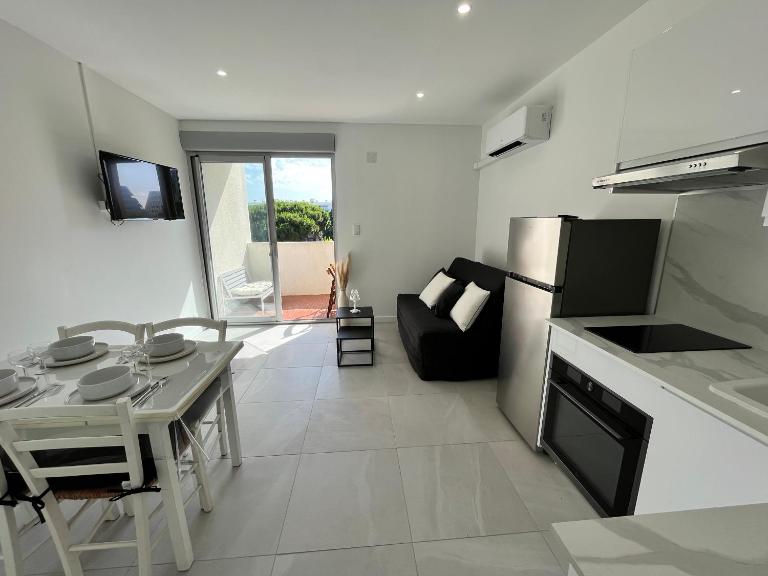 La Grande Motte - centre ville - 2 min de la plage - Chambres d'hôtes La Grande-Motte