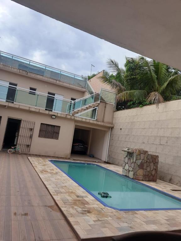 15 pessoas 6 suites Mongagua - Chambres d'hôtes Mongaguá