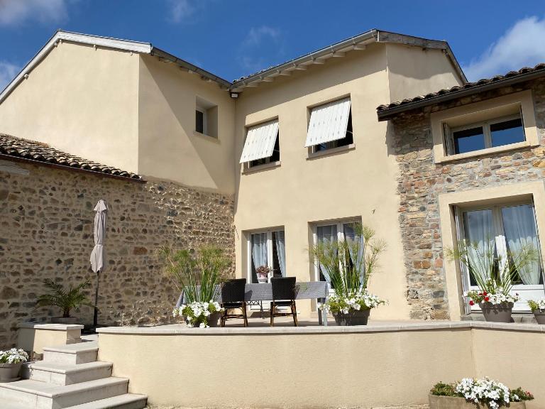 Chambres d'Hôtes L'Escale - Ferienwohnung Émeringes