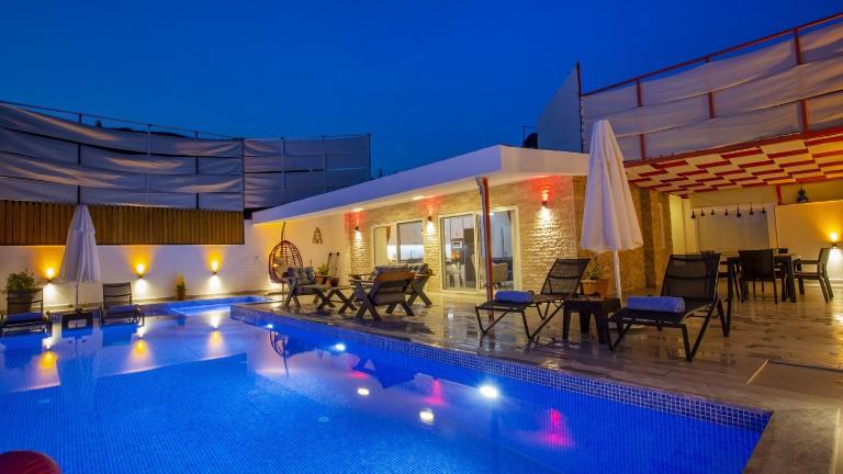 Uzumlu Village 2 Bedroom Villa 9863 - Bed and Breakfast Kalkan