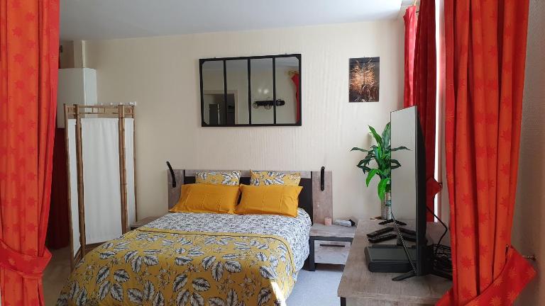 Le Lamartine hyper centre Aix les Bains avec parking et climatisation - Ferienwohnung Aix-les-Bains