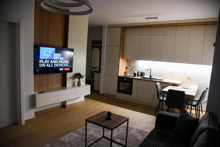 Finn Modern Seaside Apartment - Chambres d'hôtes Durrës