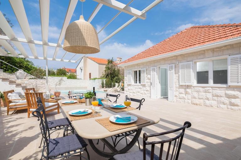 Villa DolceVita - B&B Sutivan