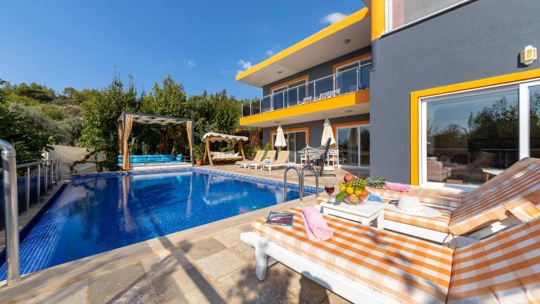 Islamlar Village 3 Bedroom Villa - B&B Kalkan
