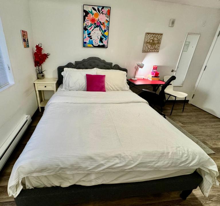 Micro Studio Apartment 10 Minutes Walk To University of Washington - Chambres d'hôtes Seattle