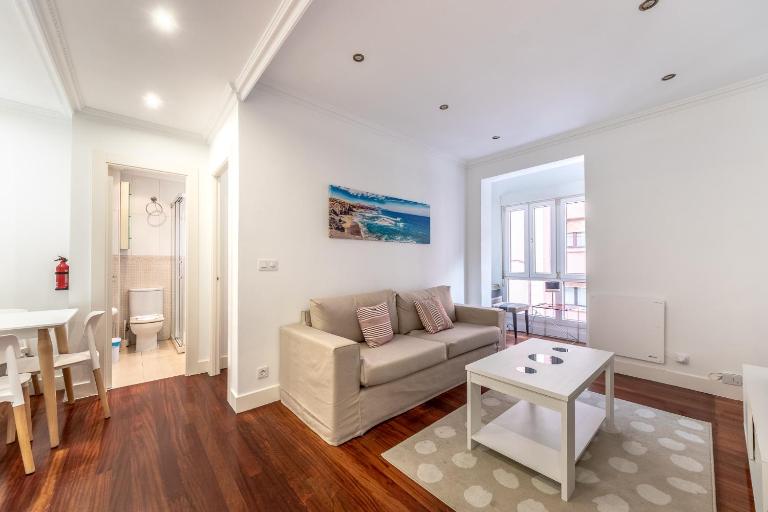 Bilbao Port III by Aston Rentals - B&B Santurce