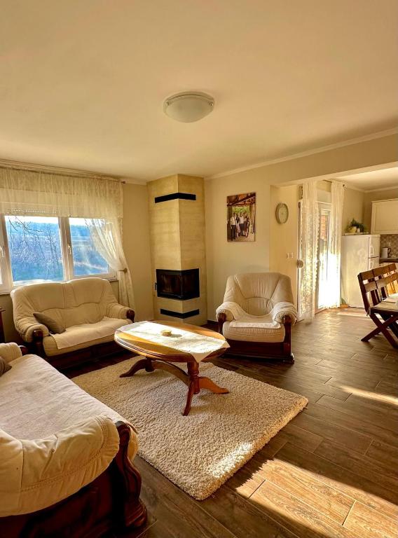 Kuća za odmor u prirodi Ivana - B&B Ilok