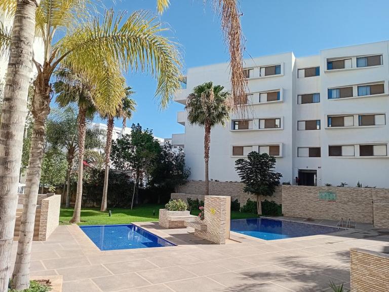 AgadirBay IkenParc centre piscine , et plage à 5mnts à pieds - Ferienwohnung Agadir