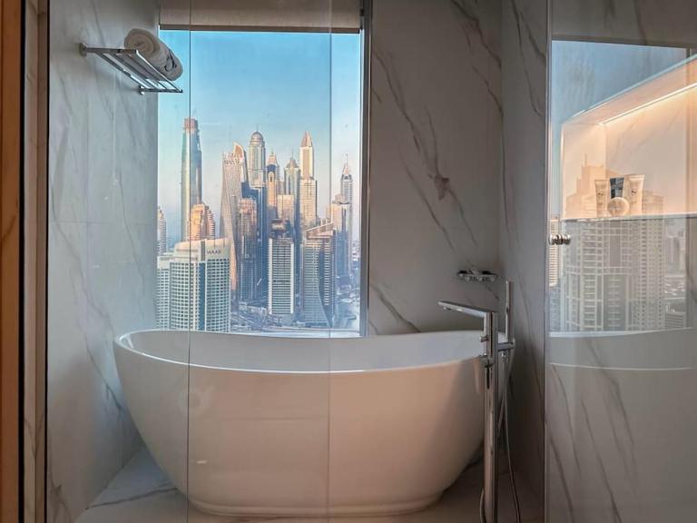 Breathtaking view studio – Address Dubai Marina - Ferienwohnung Dubai