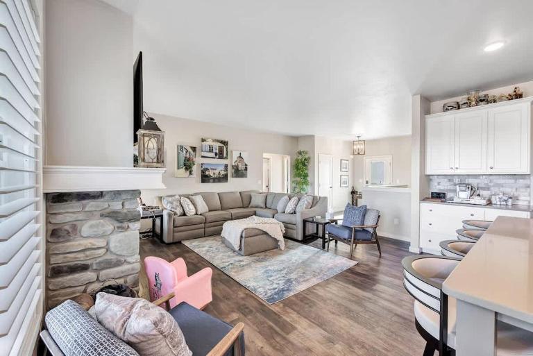 Spacious 3-BR Home near Lambeau - B&B De Pere