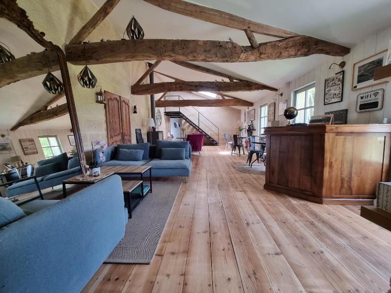 LaRiviere - B&B Asques