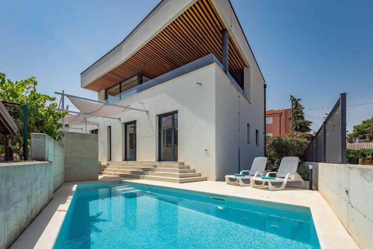 Villa Olala - Private Pool, Wonderful Sea View - B&B Premantura