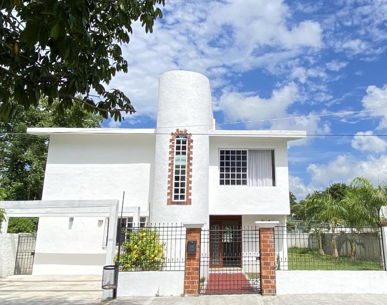 Casa Tres Pinos - B&B Playa del Carmen