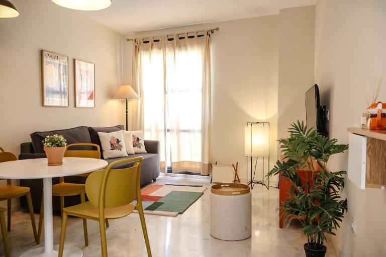 MonKeys Apartments San Bernardo - B&B Sevilla