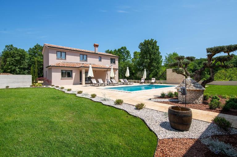 Villa Amore, a perfect holiday villa for families and friends - Ferienwohnung Labin