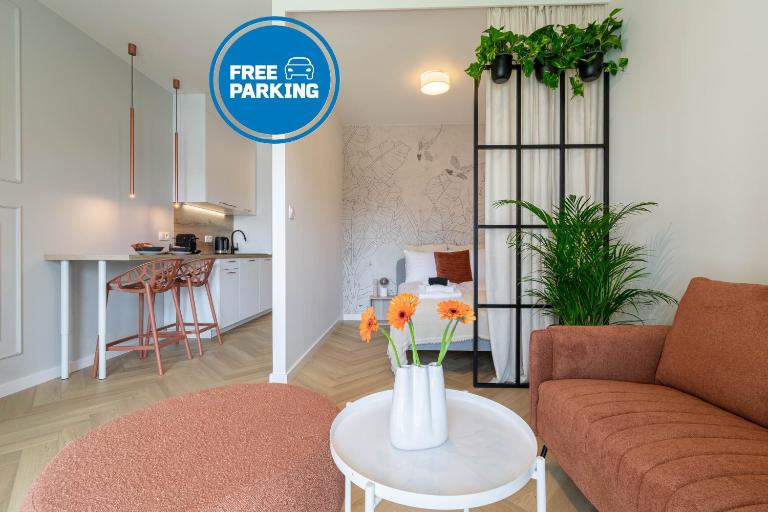 Good Mood Francuska Retreat - FREE PARKING - Self check-in - B&B Katowice