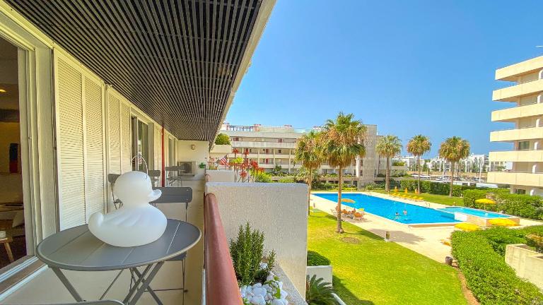 YES! Incrível Vista Piscina T2 HsR Vilamarina - B&B Vilamoura
