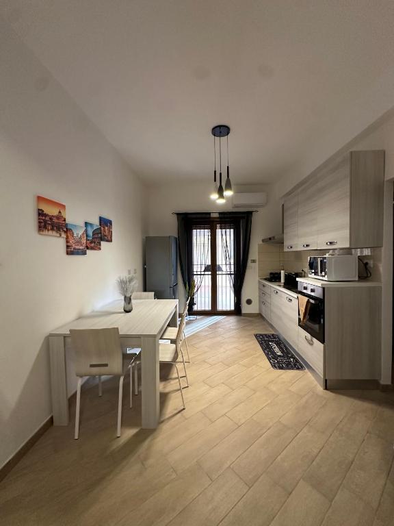 Livia's Home - B&B Pomezia