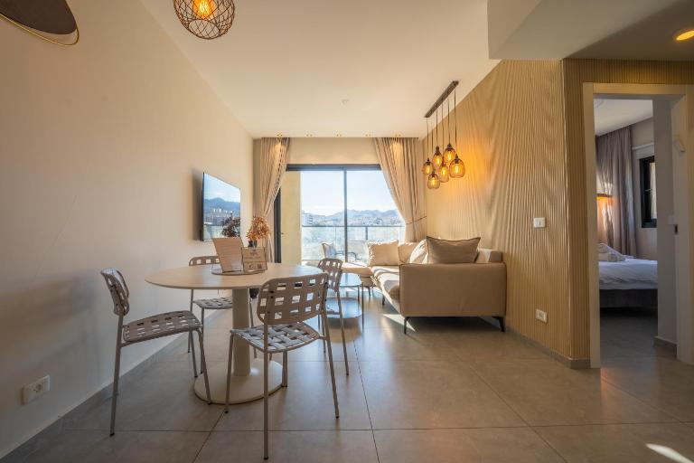 נופש בהרים דירת -Santa Monica - Bed and Breakfast Eilat