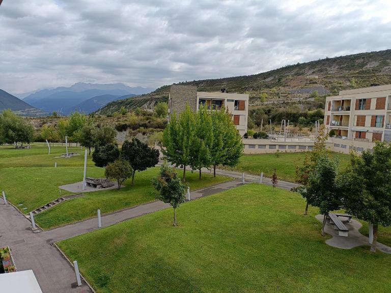 Sky, golf y senderismo - B&B Sabiñánigo