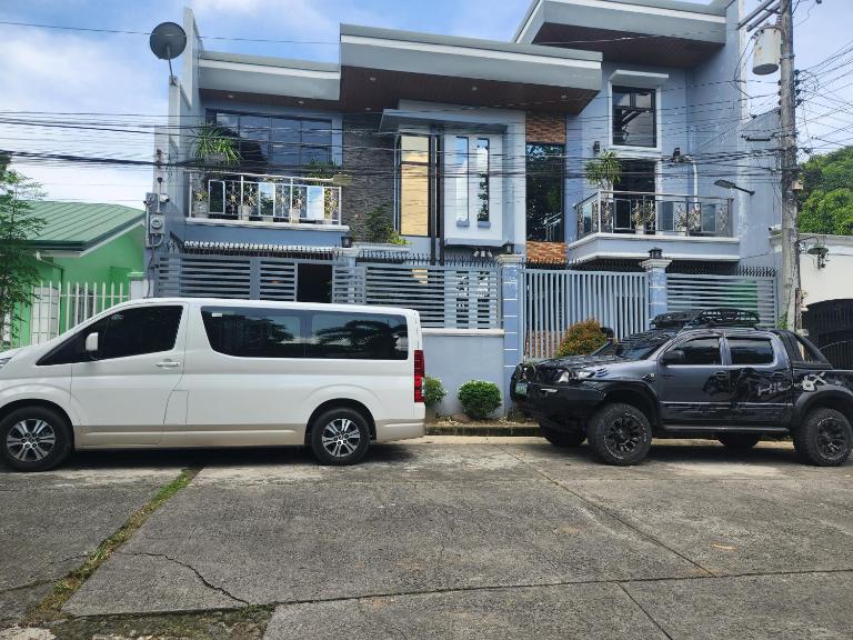 Goldland Caelestis Guest House - Chambres d'hôtes Bacolod
