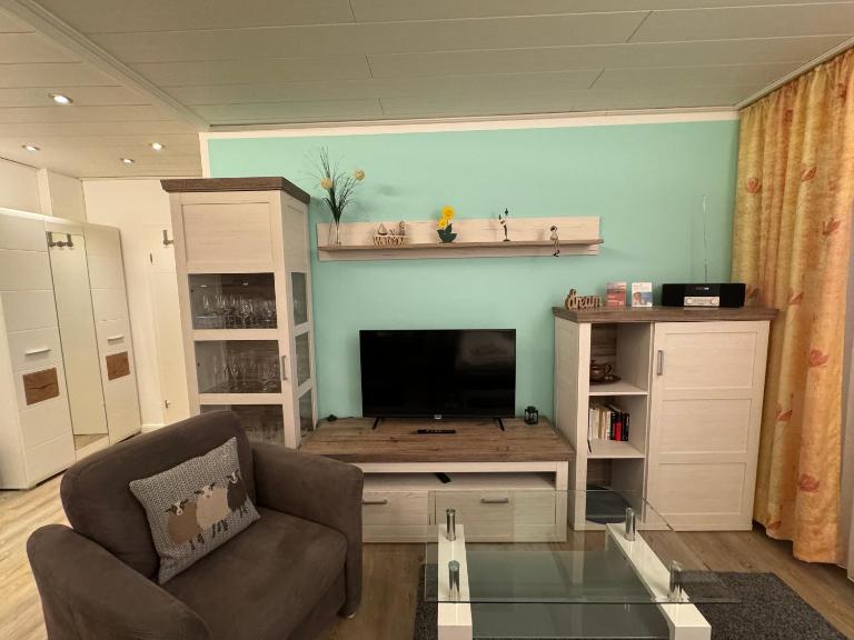 Ferienwohnung im Haus Nordland Nordland, App 76, Hund - Bed and Breakfast Westerland