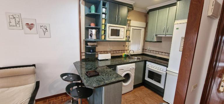 Ezcurdia 40 - Con garaje, Wifi, Calefacción, 4 pax - VUT-3376-AS - B&B Gijón