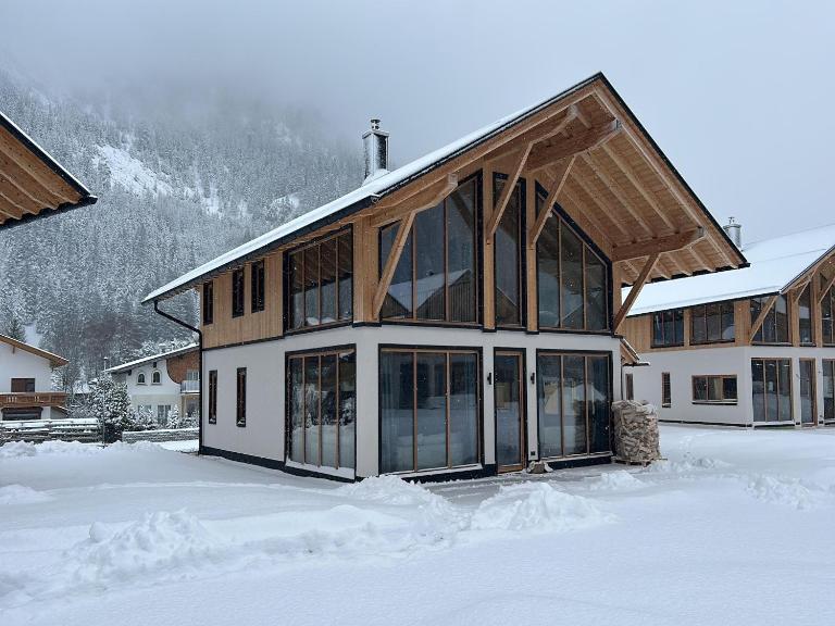 Chalet in Bichlbach near Ski Slopes - Chambres d'hôtes Bichlbach