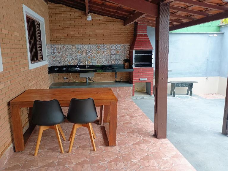 Casa de praia 600 metros da Praia e 1km do Centro da cidade - B&B Ubatuba